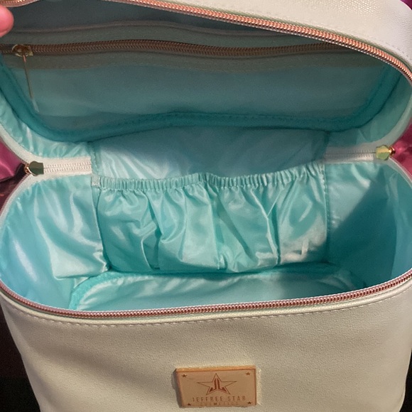 Jeffree Star makeup bag - Picture 3 of 3